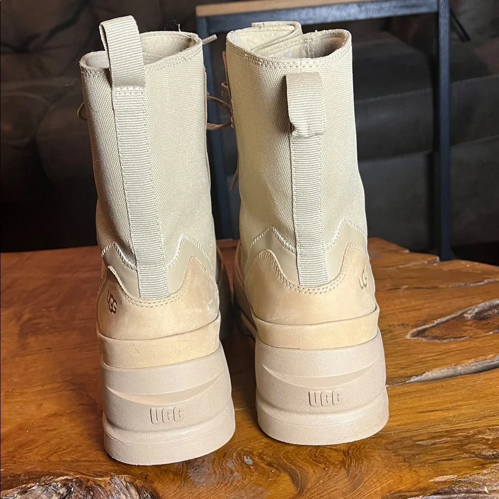 UGG The Lugg Boot Sand Size 9 Women’s Style 1143833 Platform Combat Boots